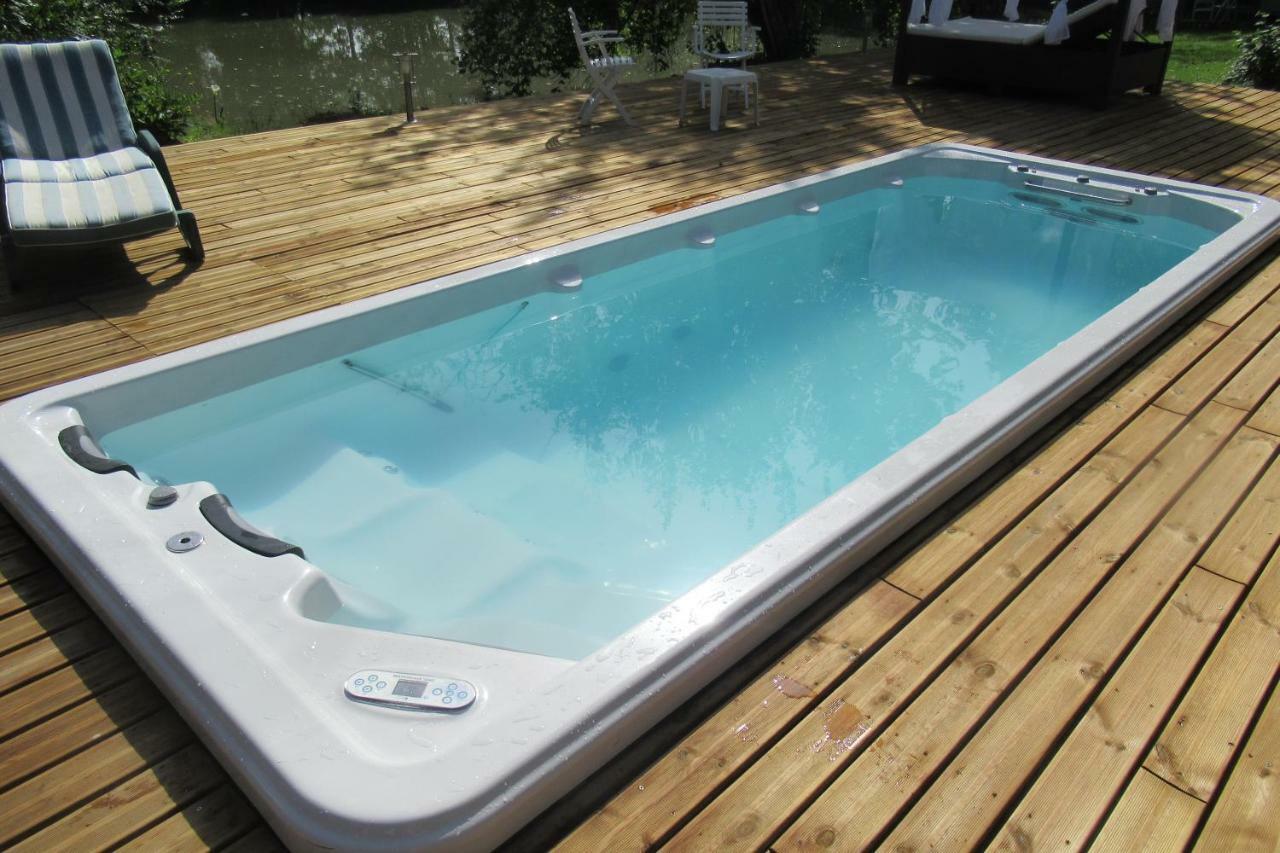 Le Moulin Calme Bed & Breakfast Luceau Bagian luar foto